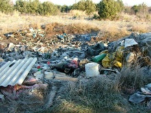 Więcej o: Nielegalne składowiska odpadów